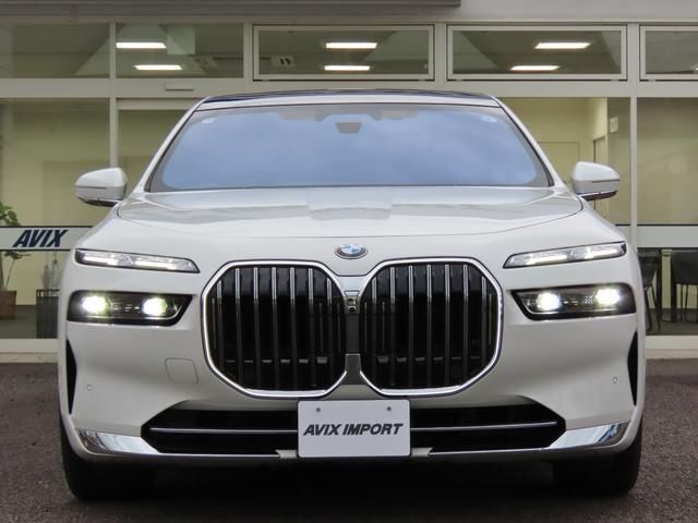 صورة 3 لـ 2023 BMW 7 SERIES