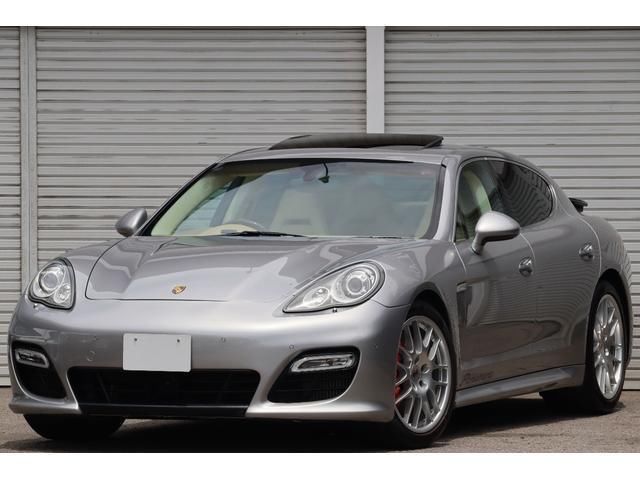 صورة 2 لـ 2012 Porsche PANAMERA
