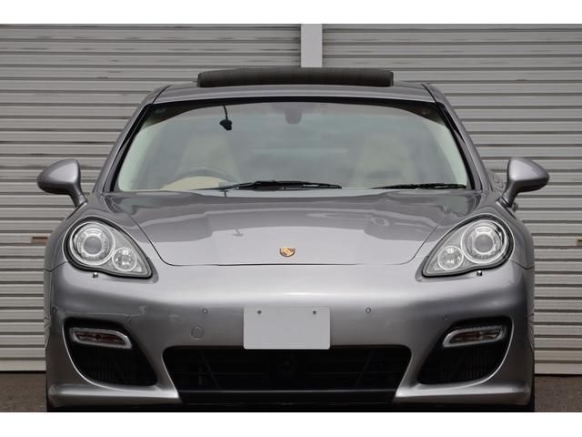صورة 5 لـ 2012 Porsche PANAMERA
