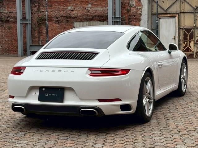 صورة 9 لـ 2016 Porsche 911