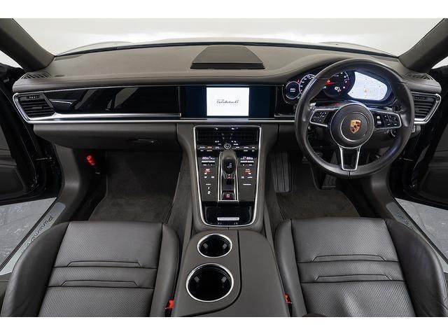 صورة 3 لـ 2017 Porsche PANAMERA