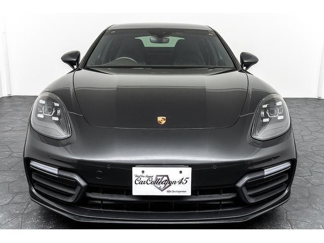 صورة 6 لـ 2017 Porsche PANAMERA