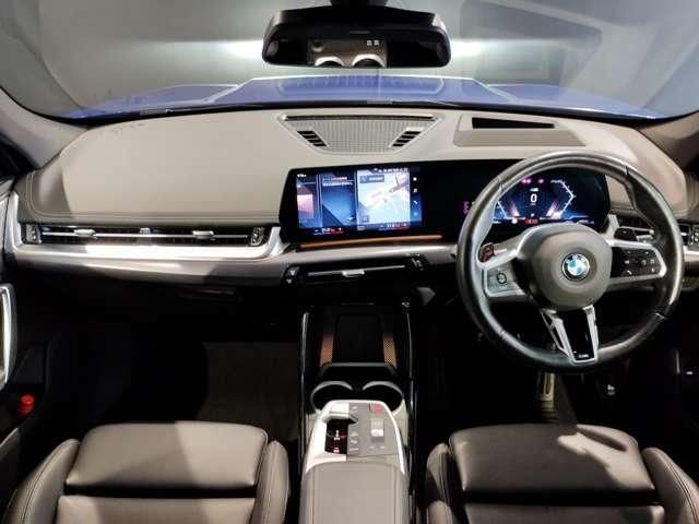 2025 BMW X1 照片 2