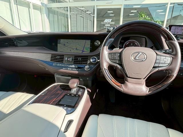 2018 Lexus LS photo 5