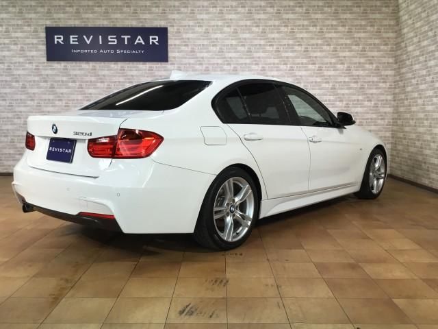 2015 BMW 3 SERIES photo 2
