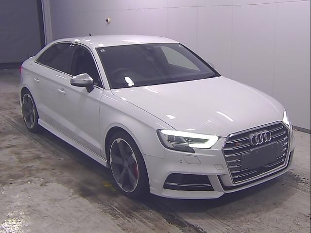 2019 AUDI S3 SEDAN 照片 1