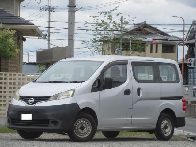 2009 Nissan NV200 VANETTE VAN photo 1