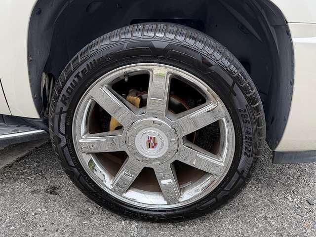 2010 Cadillac ESCALADE 缩略图 5