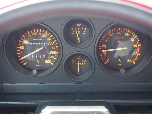 1990 Ferrari 348 照片 9