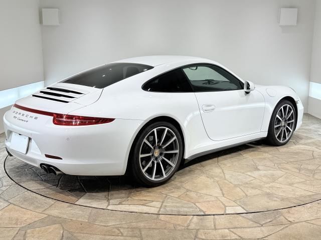صورة مصغرة 3 لـ 2013 Porsche 911