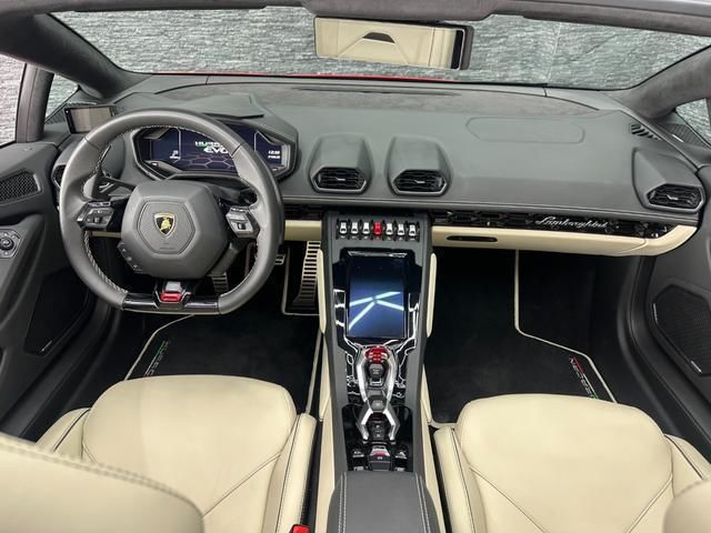 صورة مصغرة 2 لـ 2023 Lamborghini HURACAN