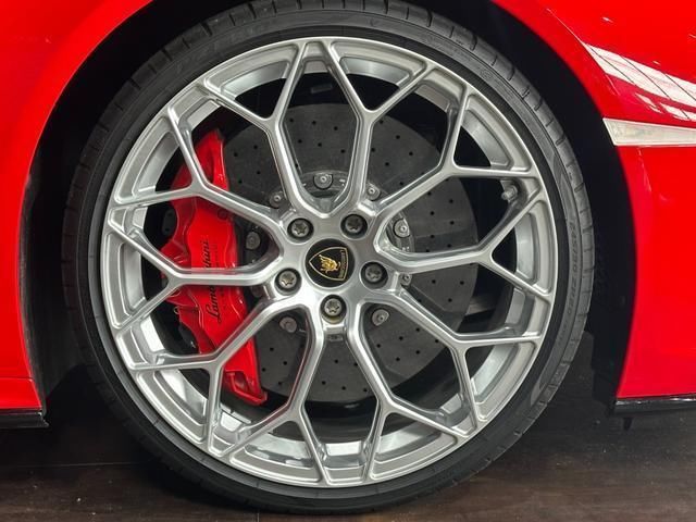 صورة مصغرة 4 لـ 2023 Lamborghini HURACAN