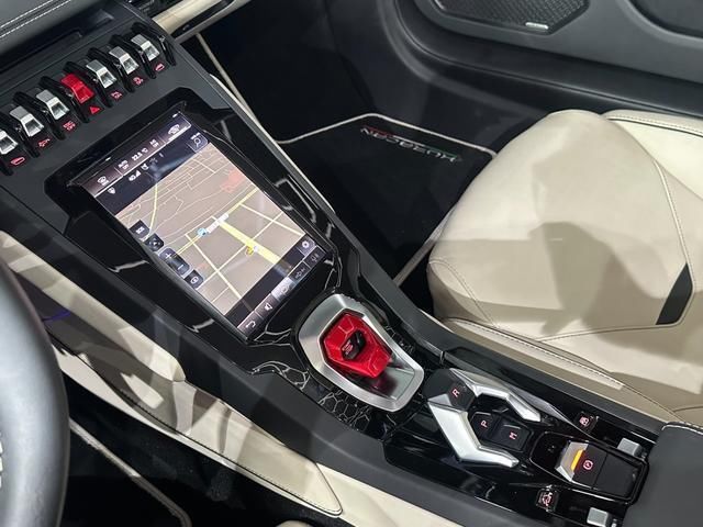 صورة مصغرة 7 لـ 2023 Lamborghini HURACAN