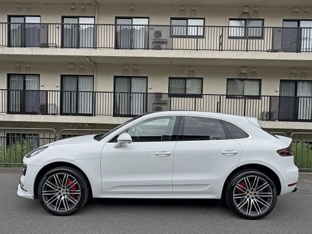 صورة مصغرة 4 لـ 2016 Porsche MACAN