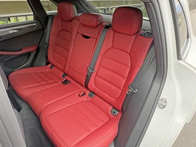 صورة مصغرة 7 لـ 2016 Porsche MACAN