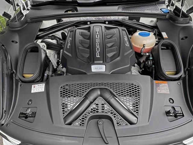 صورة مصغرة 8 لـ 2016 Porsche MACAN