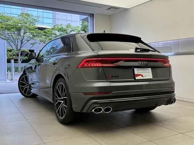 صورة 3 لـ 2023 AUDI SQ8