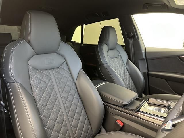 صورة 4 لـ 2023 AUDI SQ8