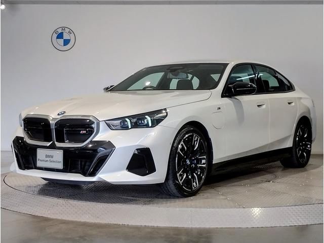 2025 BMW I5 — фото 1