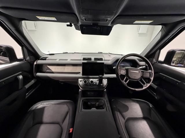 2023 LAND Rover DEFENDER thumbnail 6