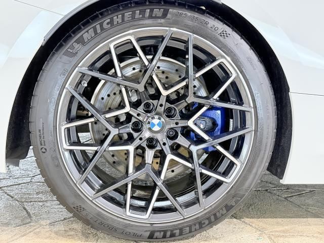 2024 BMW M8 — фото 9
