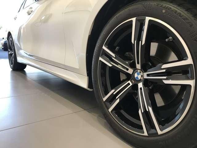 2025 BMW 3 SERIES 缩略图 8