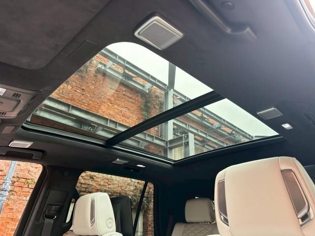 صورة مصغرة 4 لـ 2025 Cadillac ESCALADE