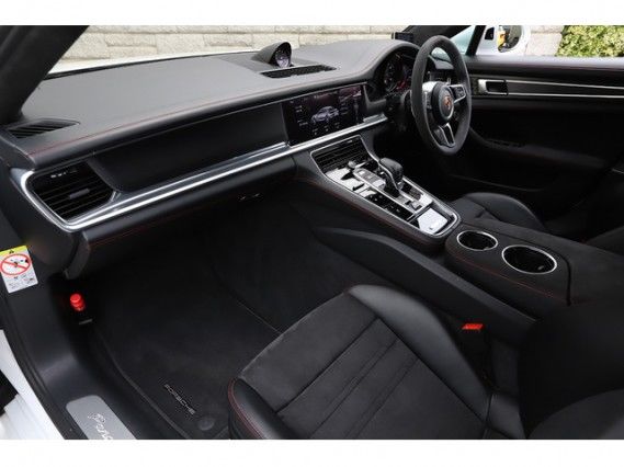 2019 Porsche PANAMERA 照片 7