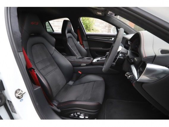 2019 Porsche PANAMERA 照片 8