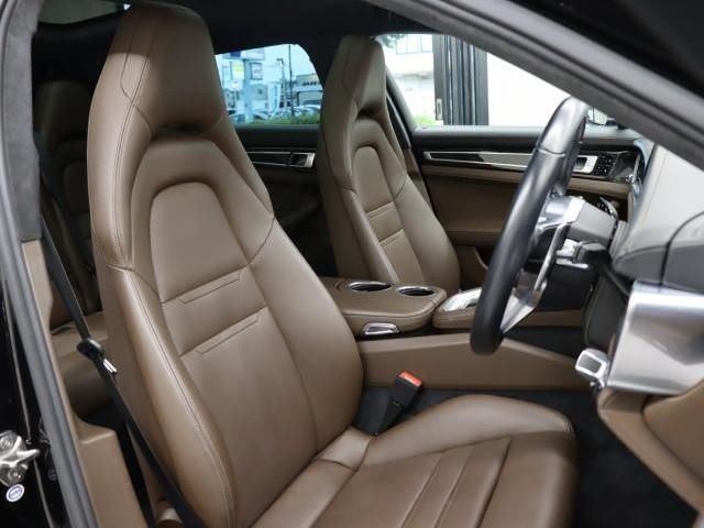 2018 Porsche PANAMERA 缩略图 6