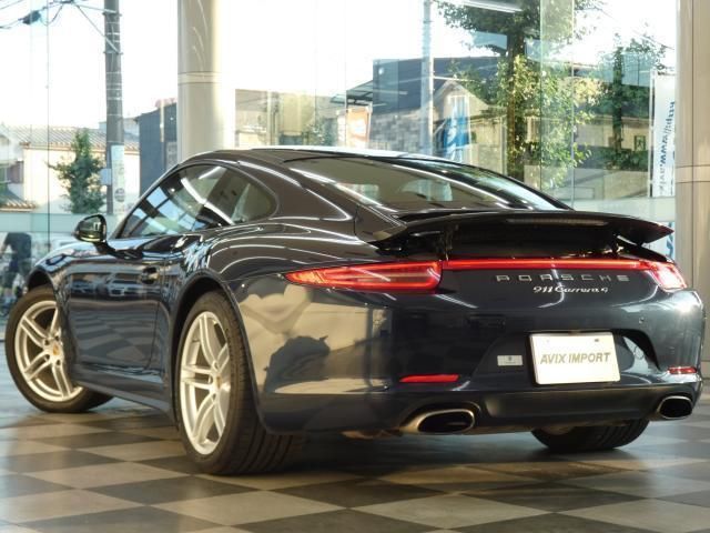 صورة 3 لـ 2015 Porsche 911