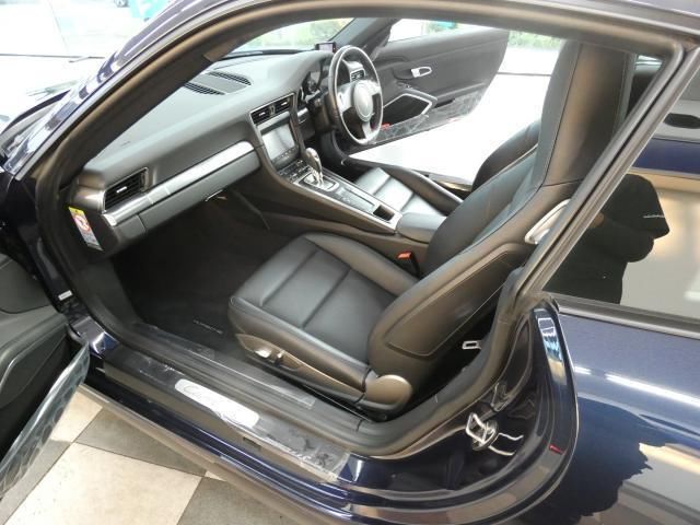 صورة 7 لـ 2015 Porsche 911