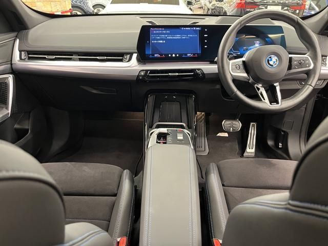 2024 BMW IX1 照片 3