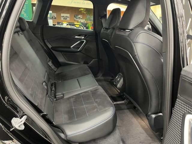 2024 BMW IX1 照片 5