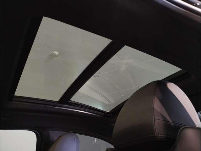 صورة 8 لـ 2023 BMW X4