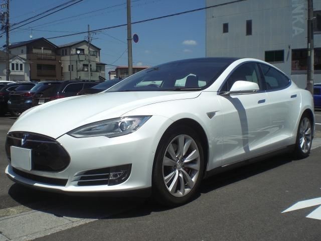 صورة 1 لـ 2014 Tesla MODEL S