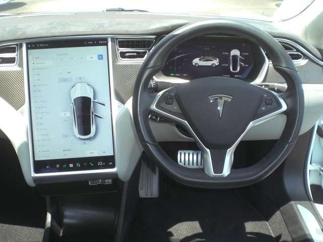 صورة 7 لـ 2014 Tesla MODEL S