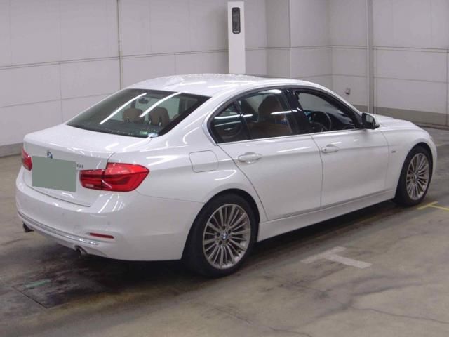 2016 BMW 3 SERIES photo 2