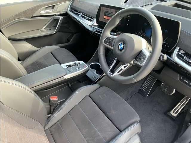 2025 BMW X1 照片 2