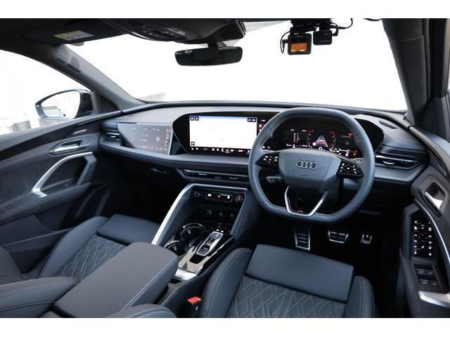 2025 AUDI SQ5 SPORTBACK photo 3