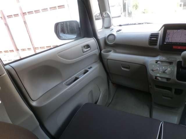 صورة 7 لـ 2012 Honda N-BOX