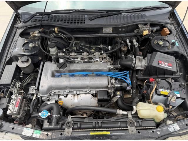 1994 Nissan PRIMERA 照片 9