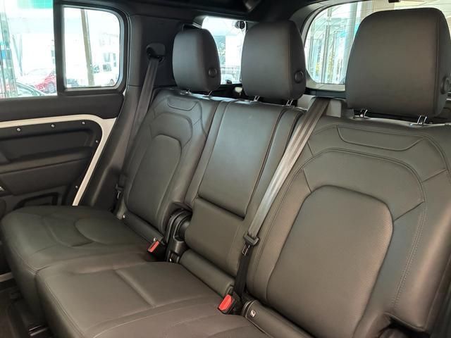 2024 LAND Rover DEFENDER 缩略图 9