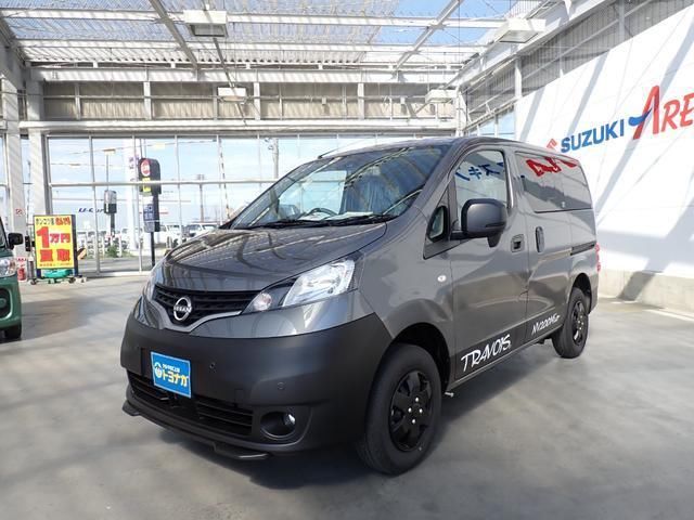 2025 Nissan NV200VANETTE WAGON 照片 1