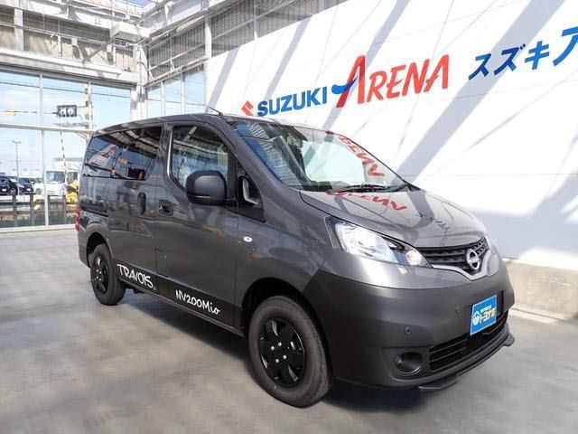 2025 Nissan NV200VANETTE WAGON 照片 3