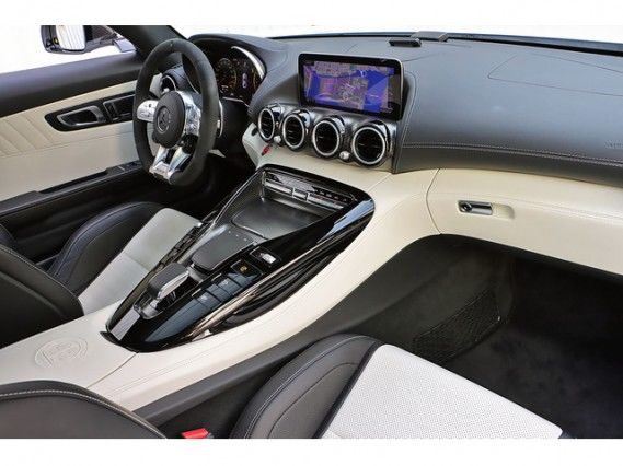 صورة مصغرة 7 لـ 2019 Mercedes-BENZ GT AMG