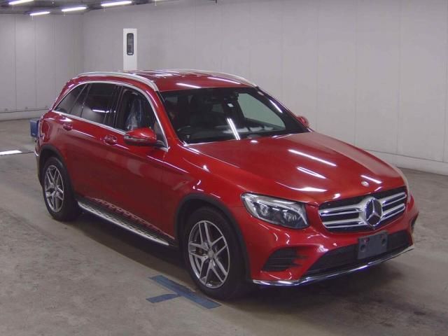 صورة 1 لـ 2016 Mercedes-BENZ GLC