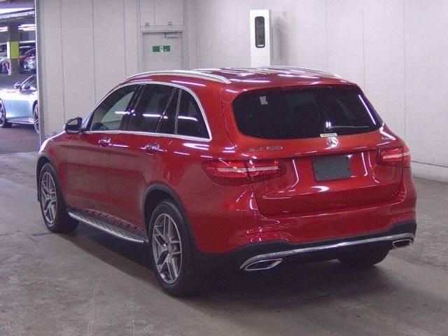 صورة 2 لـ 2016 Mercedes-BENZ GLC