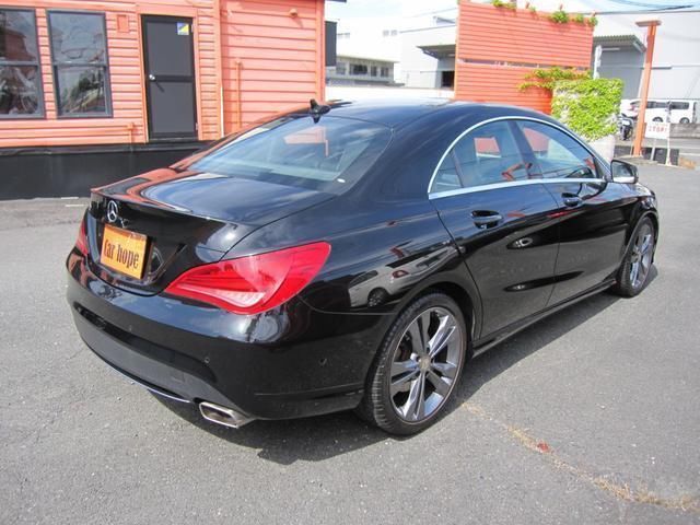 صورة 4 لـ 2013 Mercedes-BENZ CLA