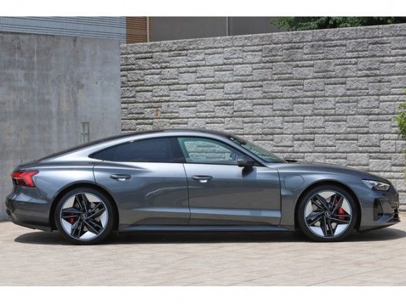 2021 AUDI RS E-TRON GT — миниатюра 3